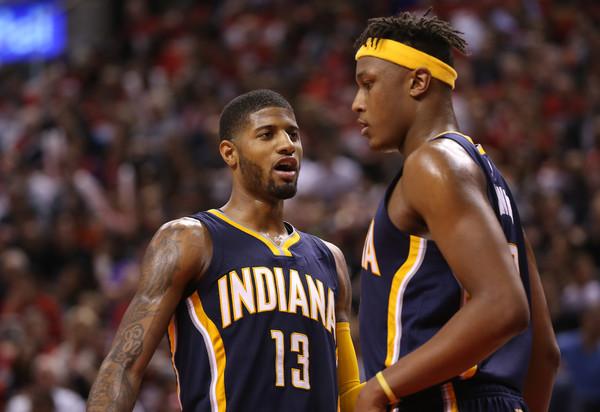 略敲响了警 略敲响了警