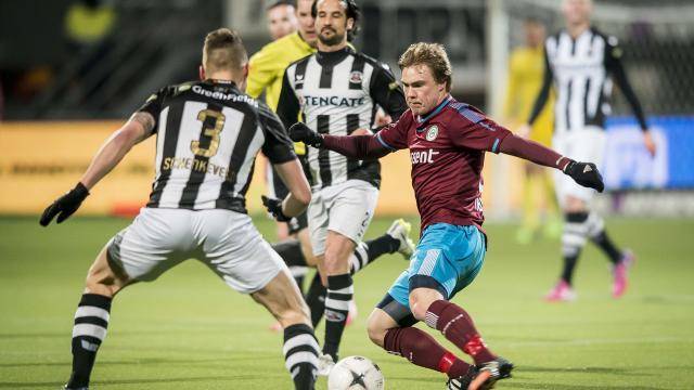 高回报而盲 高回报而盲