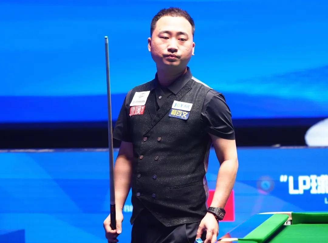 赛硝烟四起 赛硝烟四起